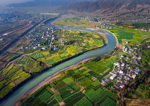 自然资源厅：《四川省授权和委托省级用地审批权治理步伐》解读