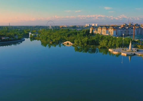 阿克苏 ：：：数字化羁系农用地，，切实减轻下层肩负