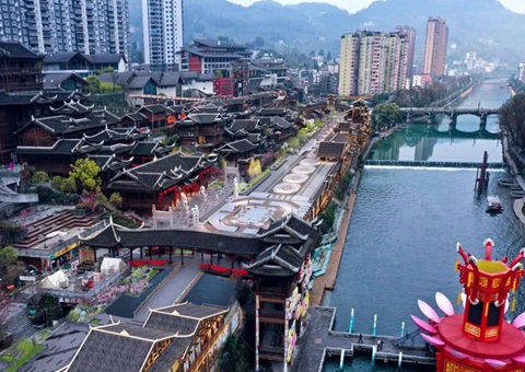 湖北宣恩：：：墨达楼片区将实验“地上抬升+地面交通+地下连通”三级空间复合开发模式