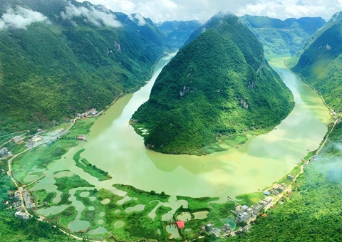 从1.0到2.0：：广西林票刷新怎样盘活“万重山”